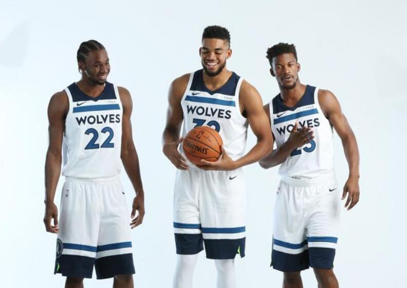 阿斯：孔德和巴尔德本赛季大幅下滑，但教练组仍对他们有期待（阿斯：孔德与巴尔德本季状态走低，教练组依然寄予厚望）