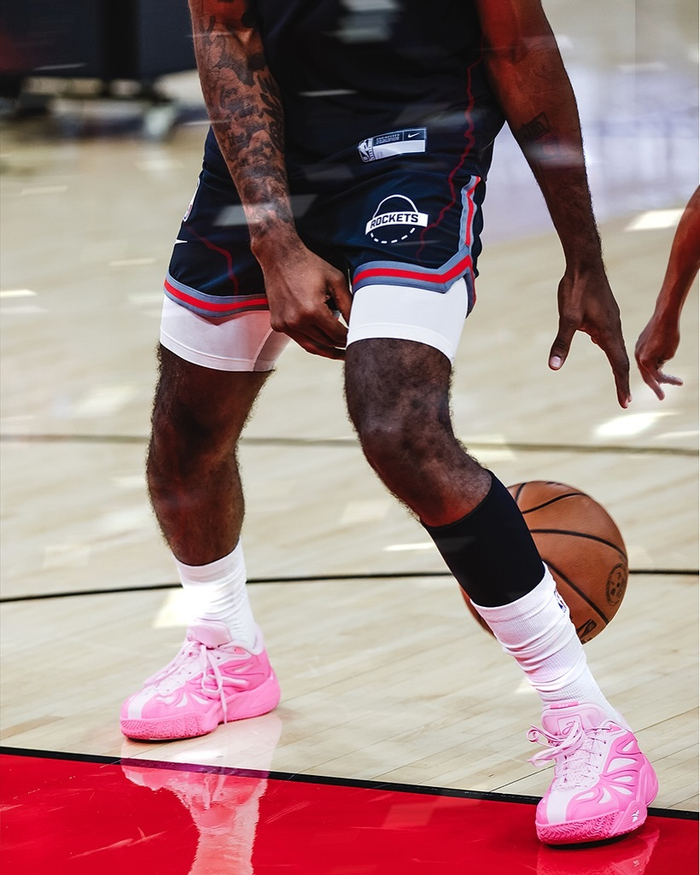 阿隆索：我现在不考虑帅位问题！萨拉赫：凯恩也曾10场进球荒！（阿隆索称暂不谈帅位，萨拉赫：凯恩也经历过10场进球荒）