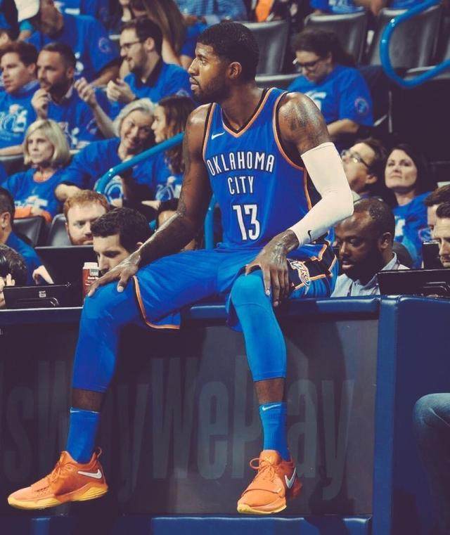 全市场：尤文有意签下弗拉泰西，也将尝试与弗拉霍维奇续约（全市场：尤文瞄准弗拉泰西，并推进与弗拉霍维奇的续约）