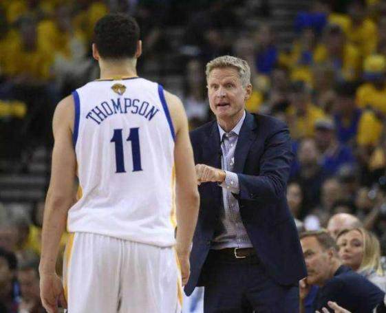 记者：拉什福德请假是个人原因并未受伤，明日就能回归训练（记者：拉什福德因个人事务请假并无伤情，明日即可归队训练）