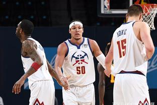 点射得分，凯文-迪克斯成为历史首位在德甲进球的印尼球员（凯文-迪克斯点球破门，成德甲史上首位进球的印尼球员）